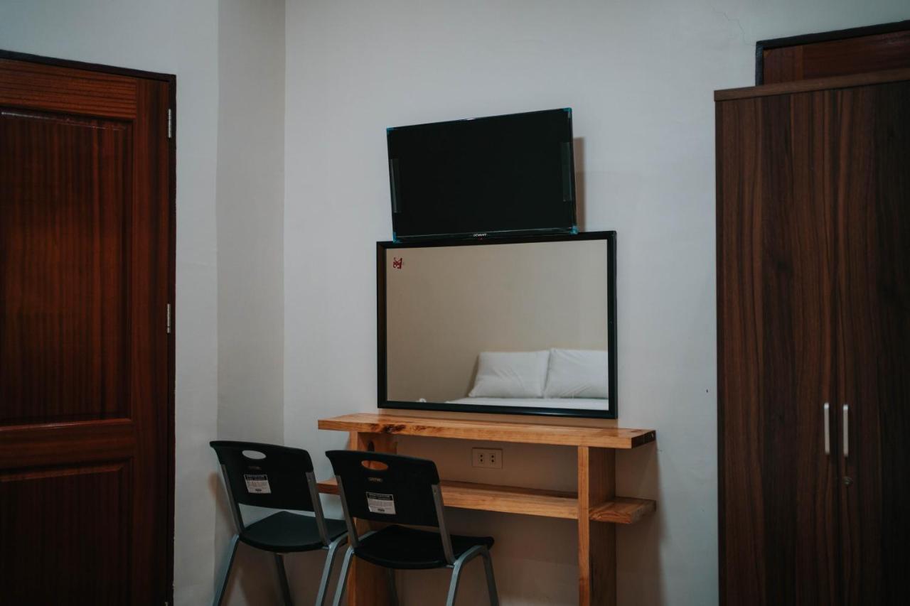 4K'S Pension House By Cocotel - Fully Vaccinated Staff 세부 외부 사진